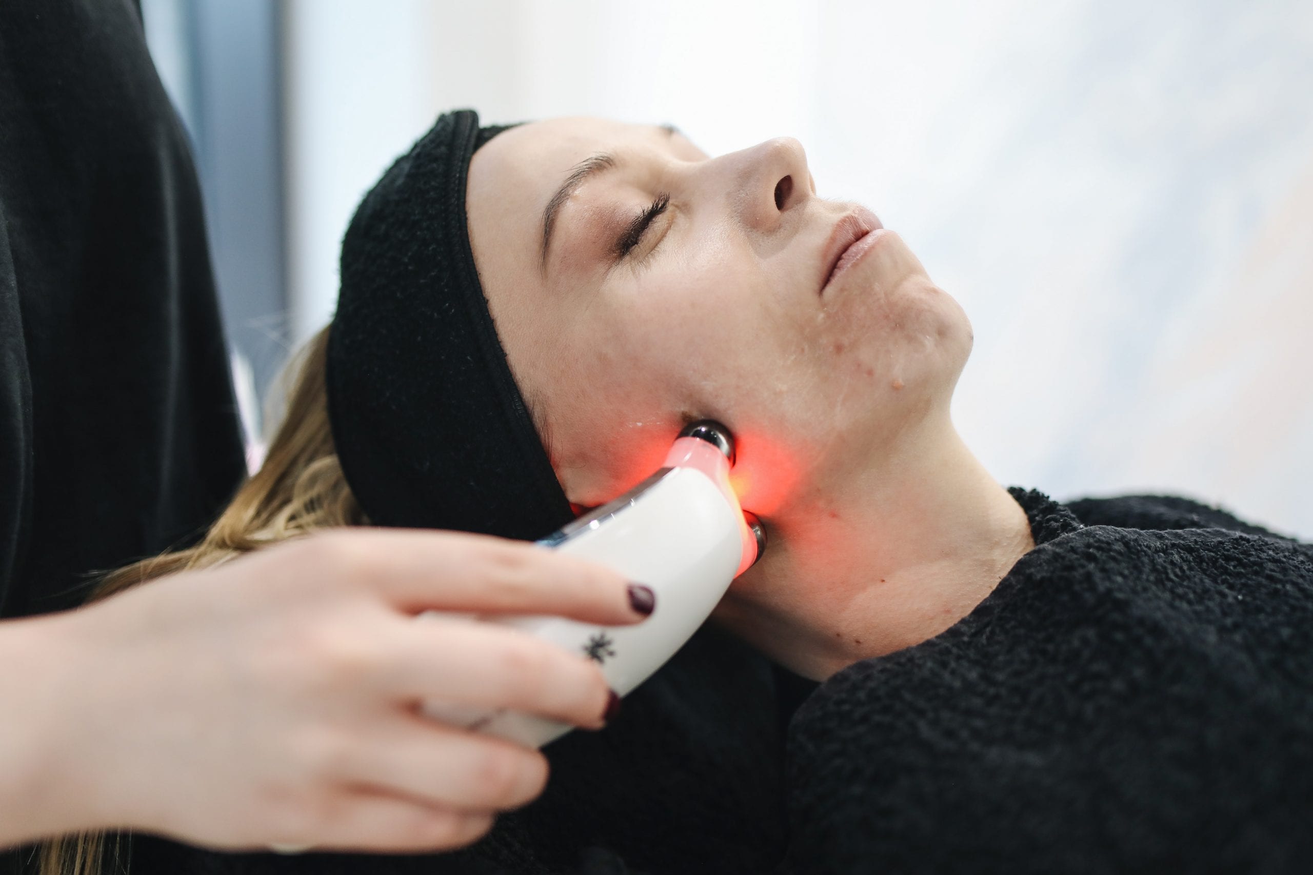 You are currently viewing Which Kind Of Laser Beam Is Best For Hair Removal?