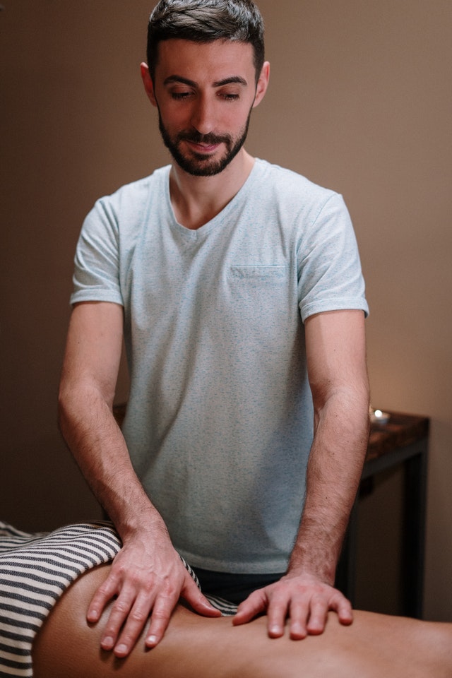 You are currently viewing What to expect during a professional massage session