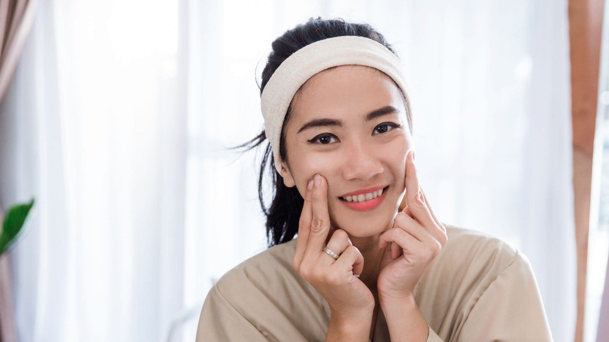 You are currently viewing 3 Facial Massage Techniques You Need To Know!