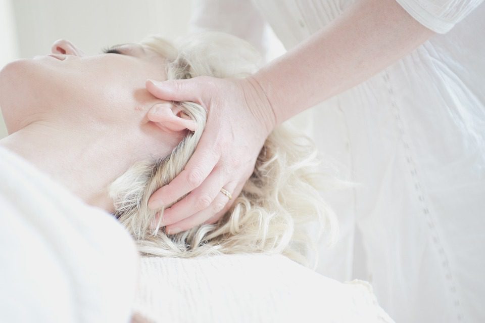 Read more about the article Revitalize Your Body and Mind with a Day at the Spa